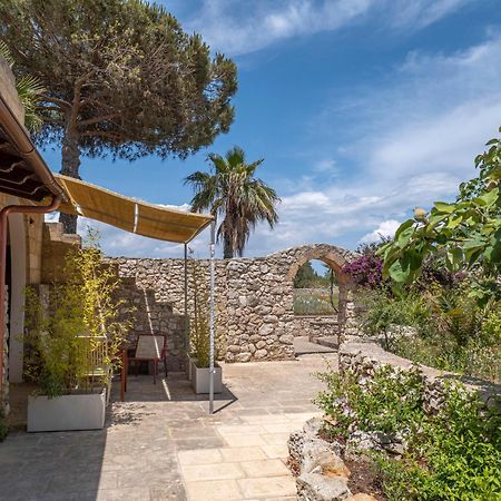 Agriturismo Masseria Alcorico Gagliano del Capo Εξωτερικό φωτογραφία