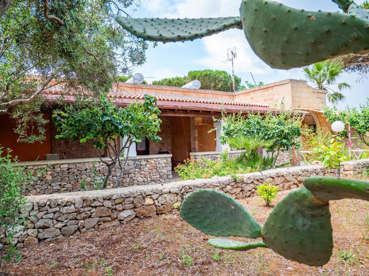 Agriturismo Masseria Alcorico Gagliano del Capo Εξωτερικό φωτογραφία